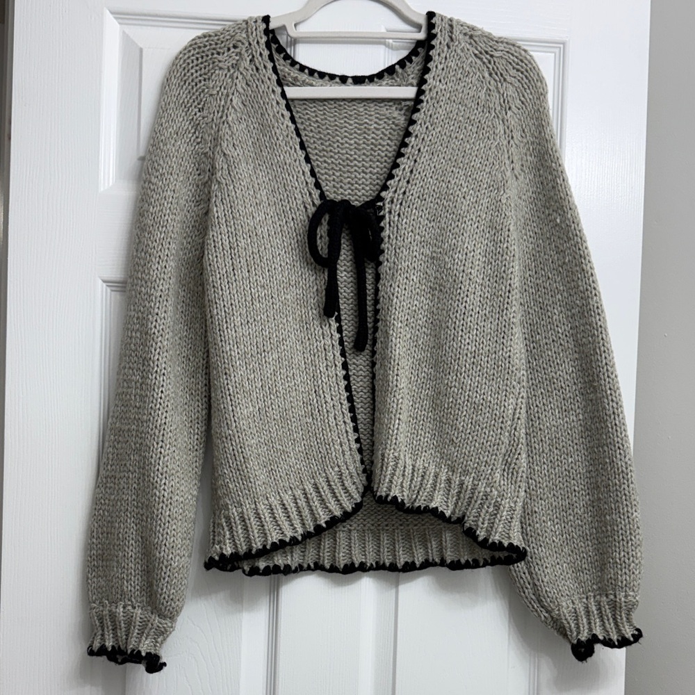 Cozy Knit Tie-Front Cardigan Sweater in Light Gray